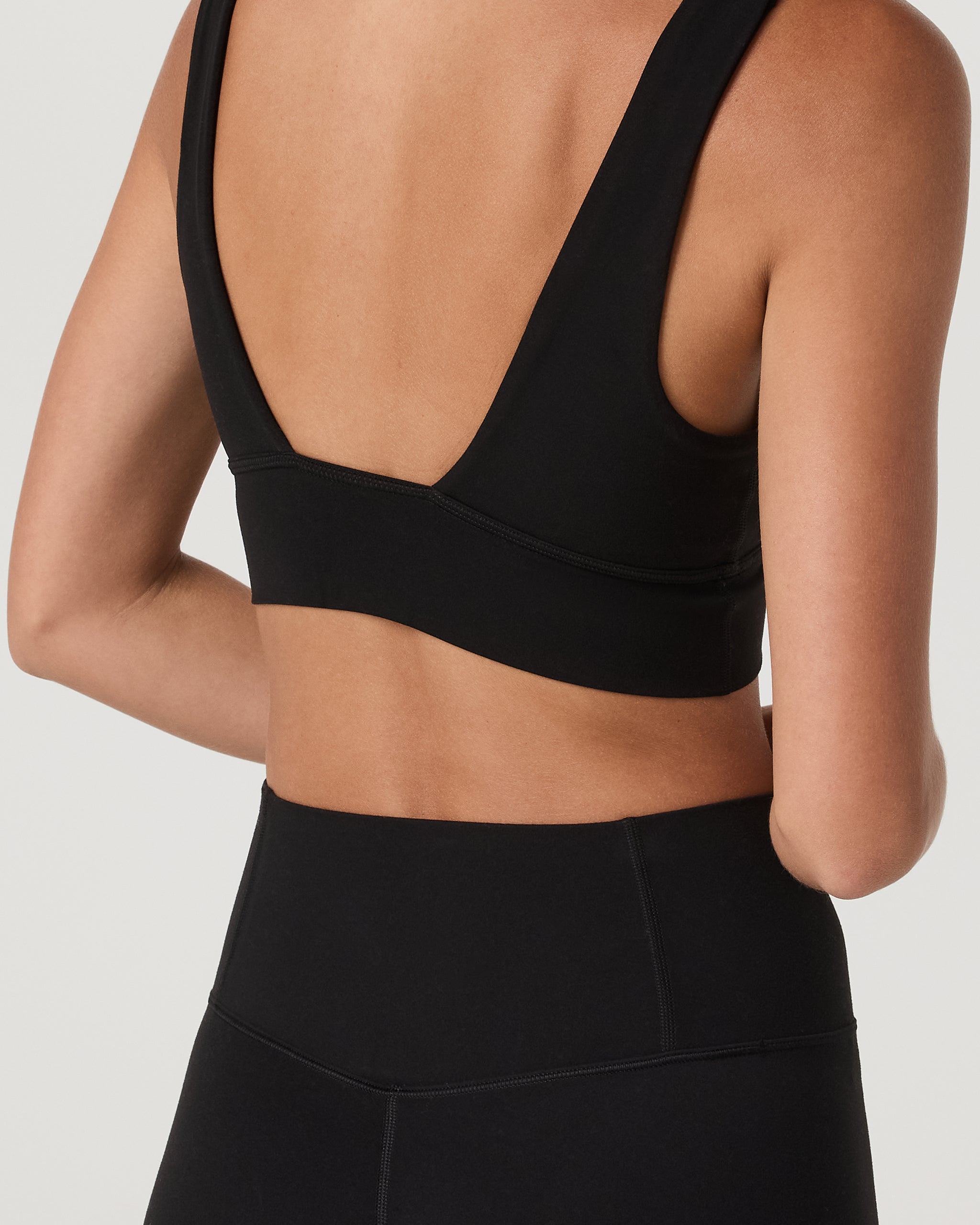 Vuori AllTheFeels™ Triangle Bra | Black - Image 5