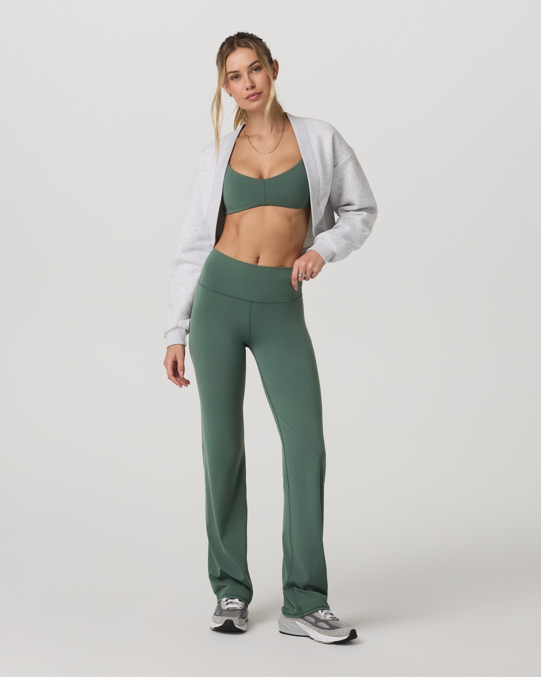 Vuori AllTheFeels™ Strappy Back Bra | Agate Green - Image 3