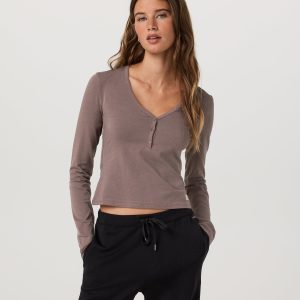 Long Sleeve Tuvalu Henley | Huckleberry