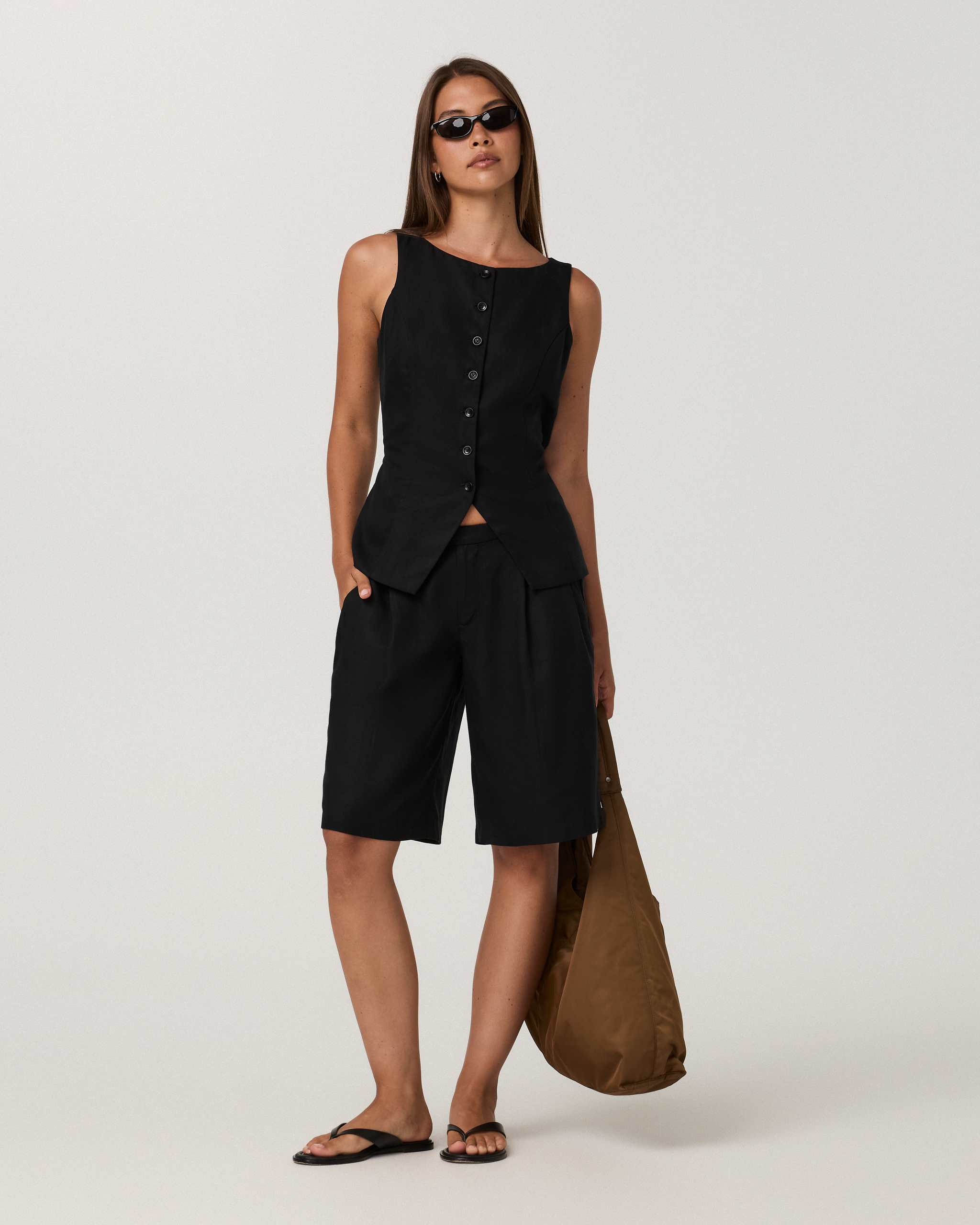 Trestles Twill Button Down Tank | Black - Image 2