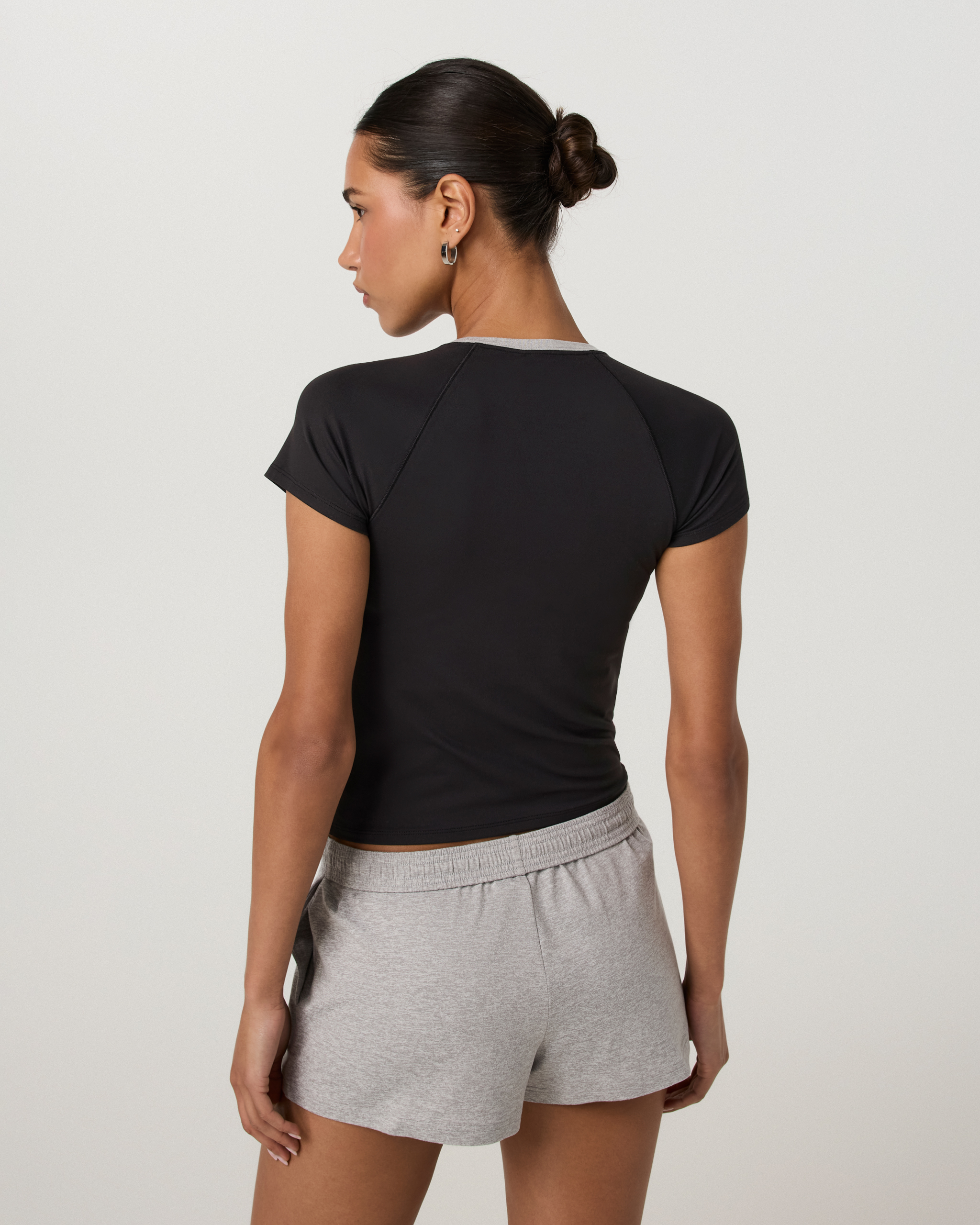 Short Sleeve Halo Retro Tee | Solid Black - Image 3