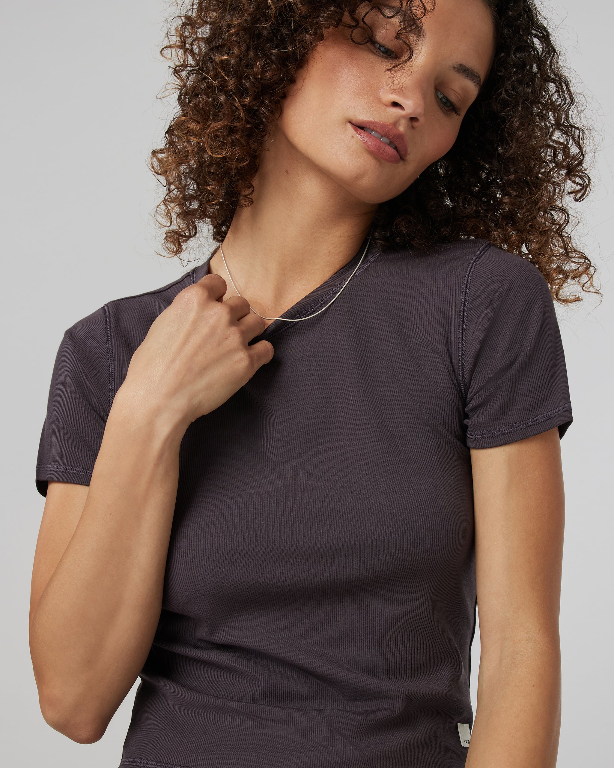 Pose Fitted Tee | Sangria - Image 4