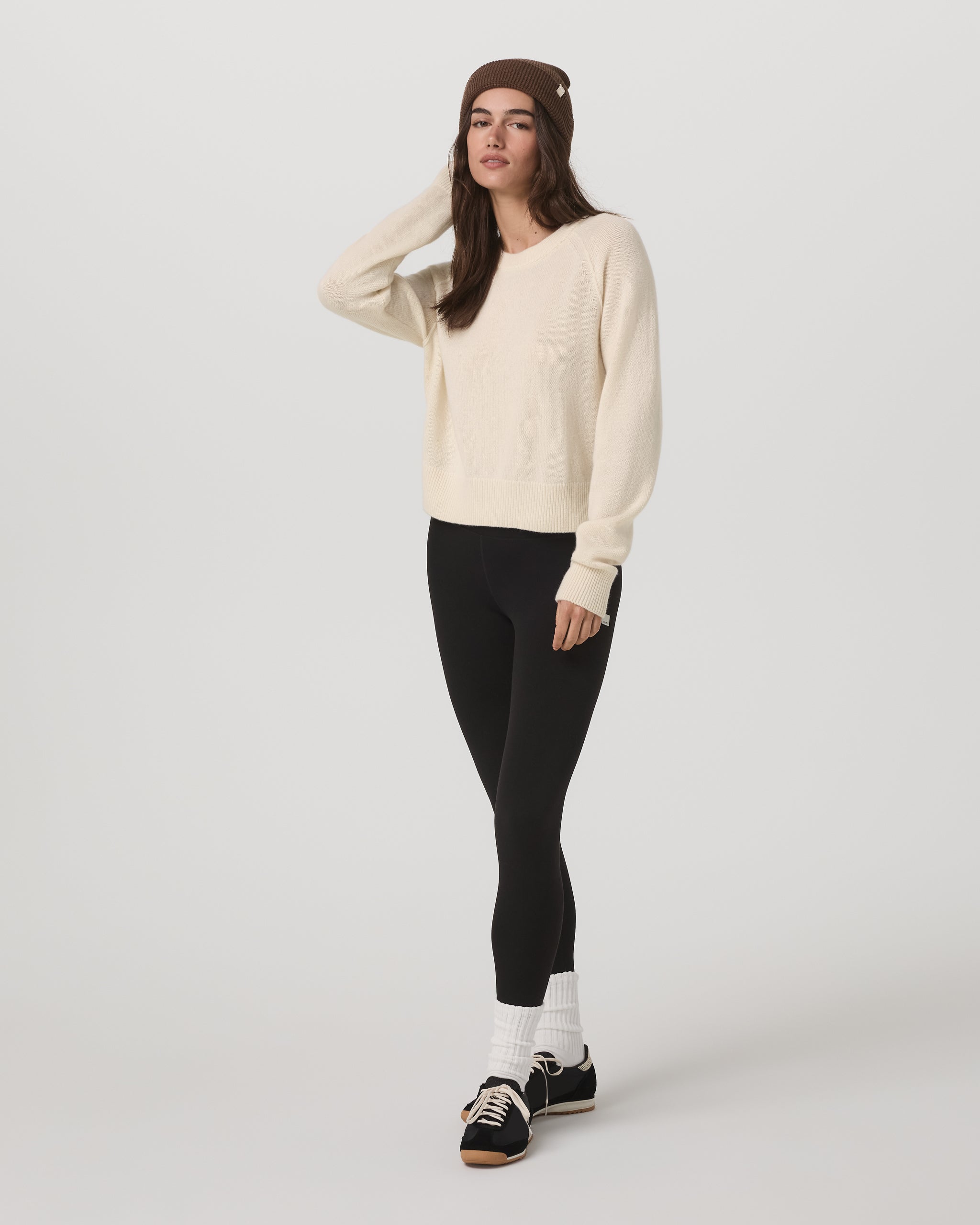 Émilie Cashmere Crew | Porcelain - Image 5
