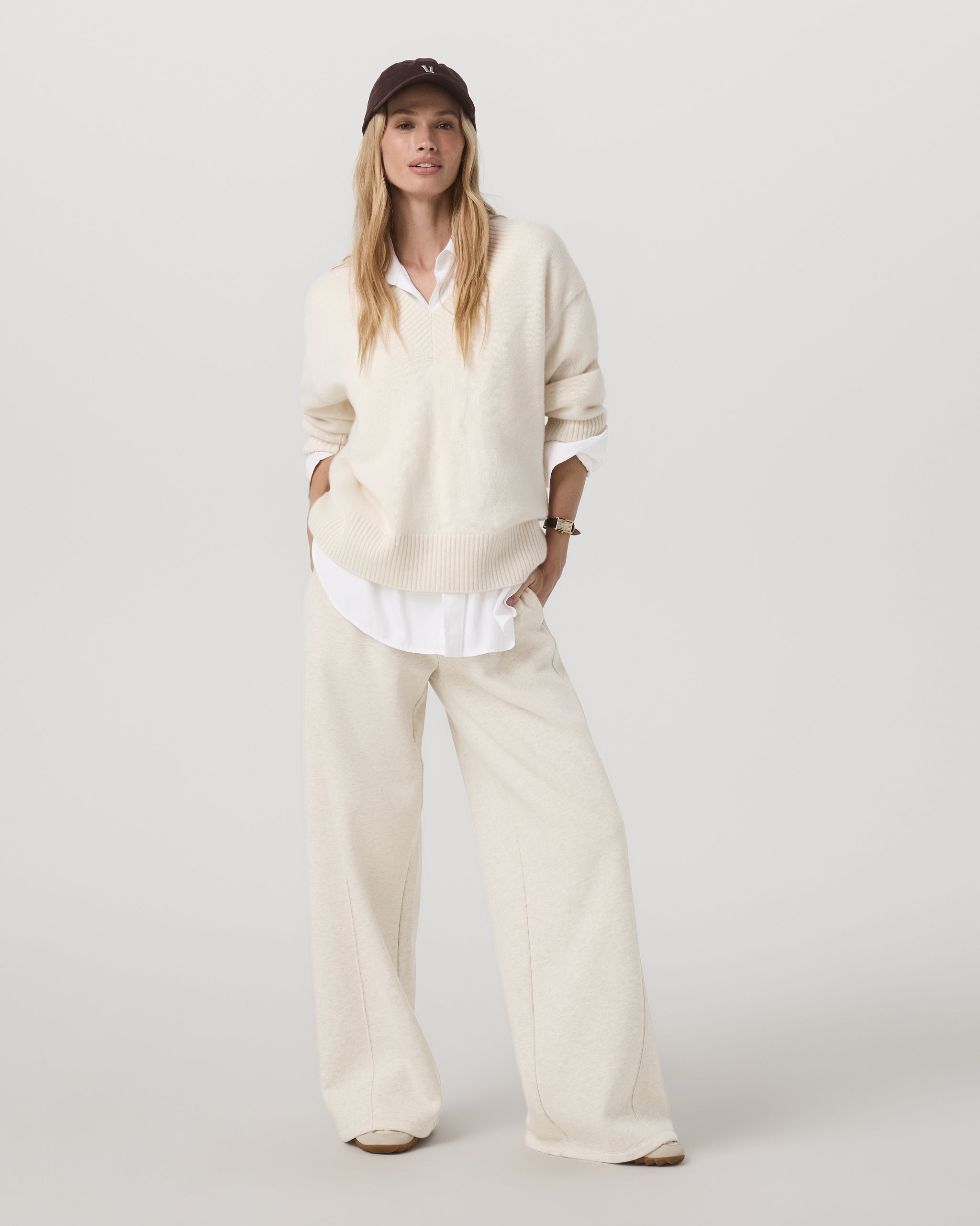 Émilie Cashmere Oversized V-Neck | Porcelain - Image 4