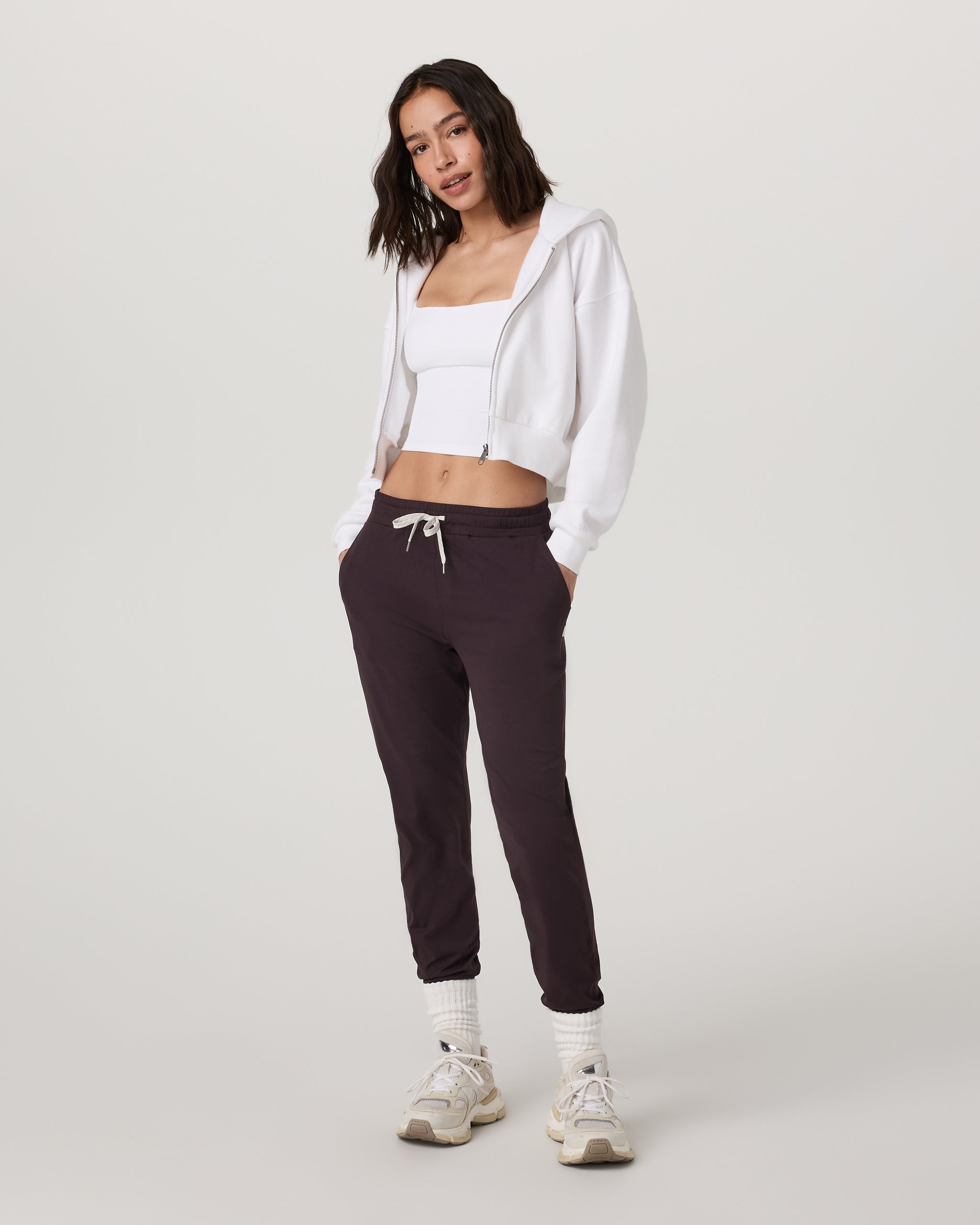 Performance Jogger - Long | Raisin - Image 2