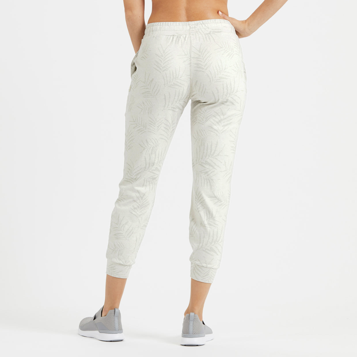 Performance Jogger | Dove Grey Heather Floating Palm - Image 3