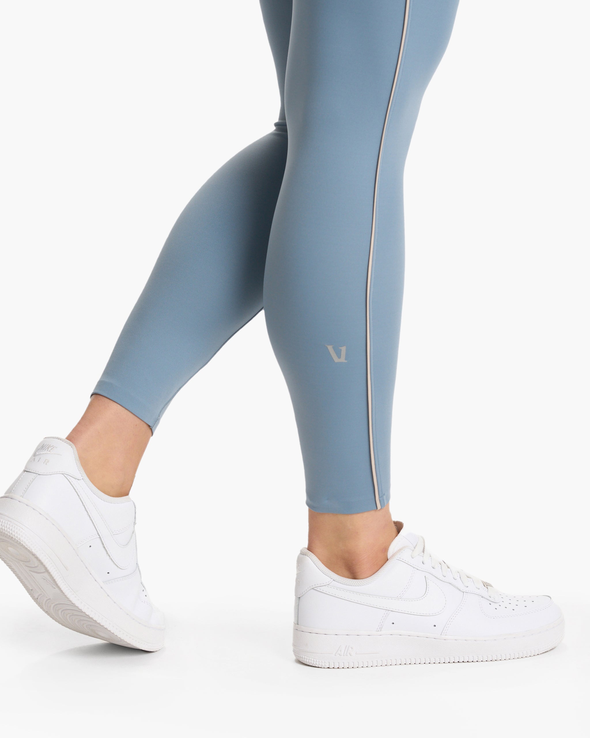 Evolve Lunar Legging | Cloud - Image 6