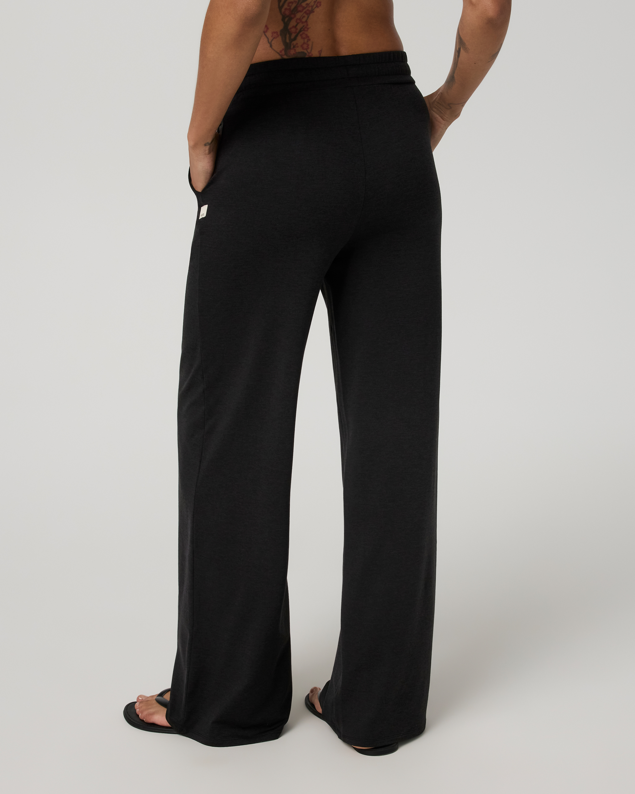 Halo Essential Wideleg Pant - Short | Black Heather - Image 3