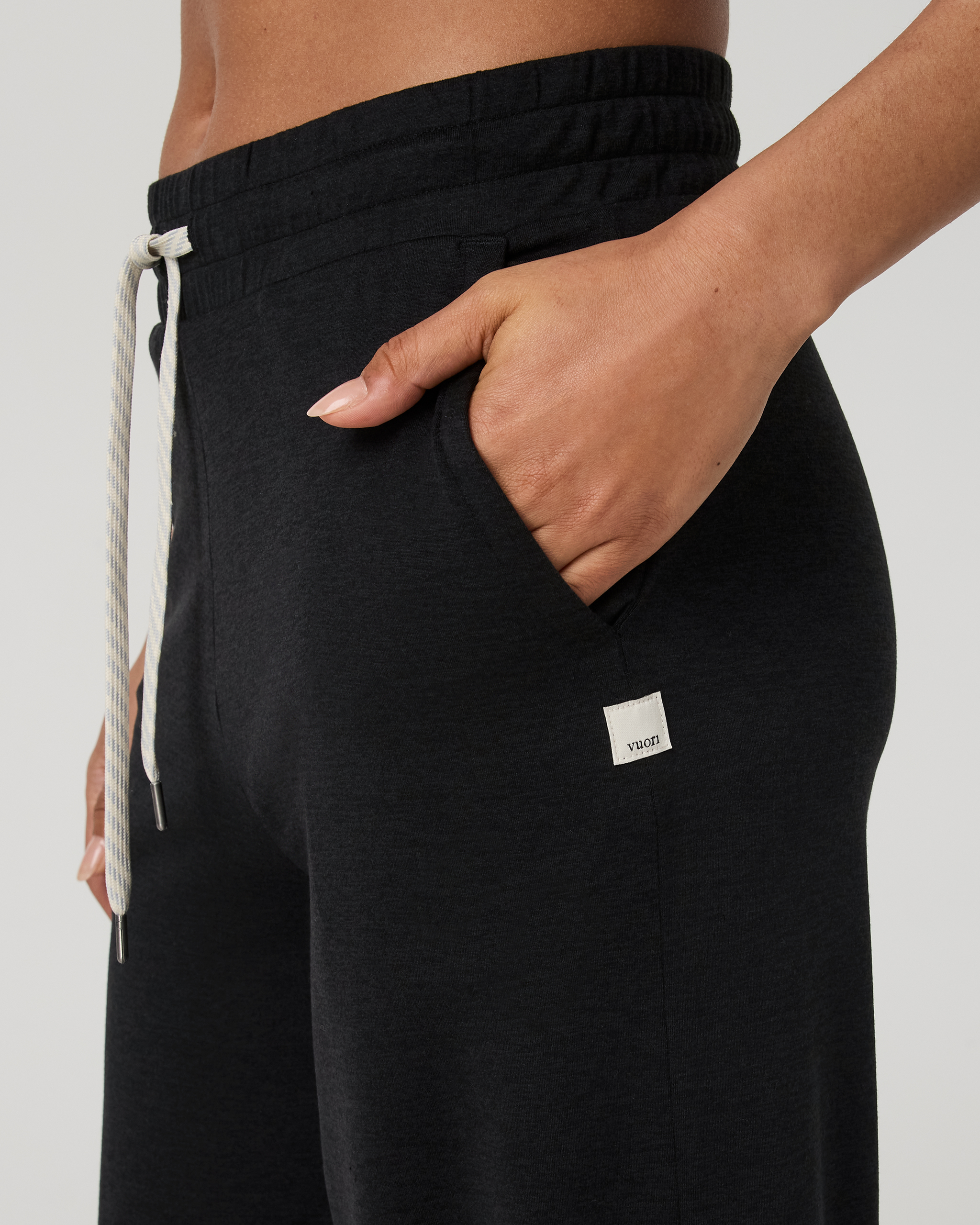 Halo Essential Wideleg Pant - Short | Black Heather - Image 4
