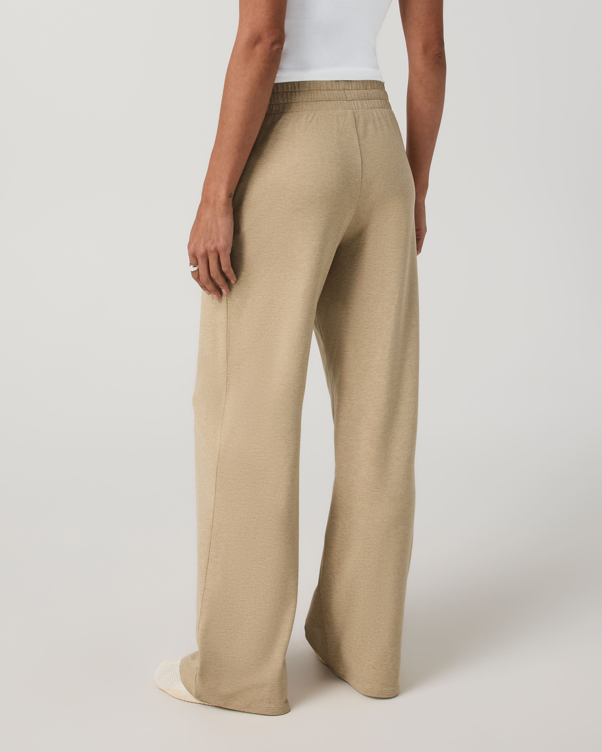 Halo Essential Wideleg Pant - Short | Khaki Heather - Image 4