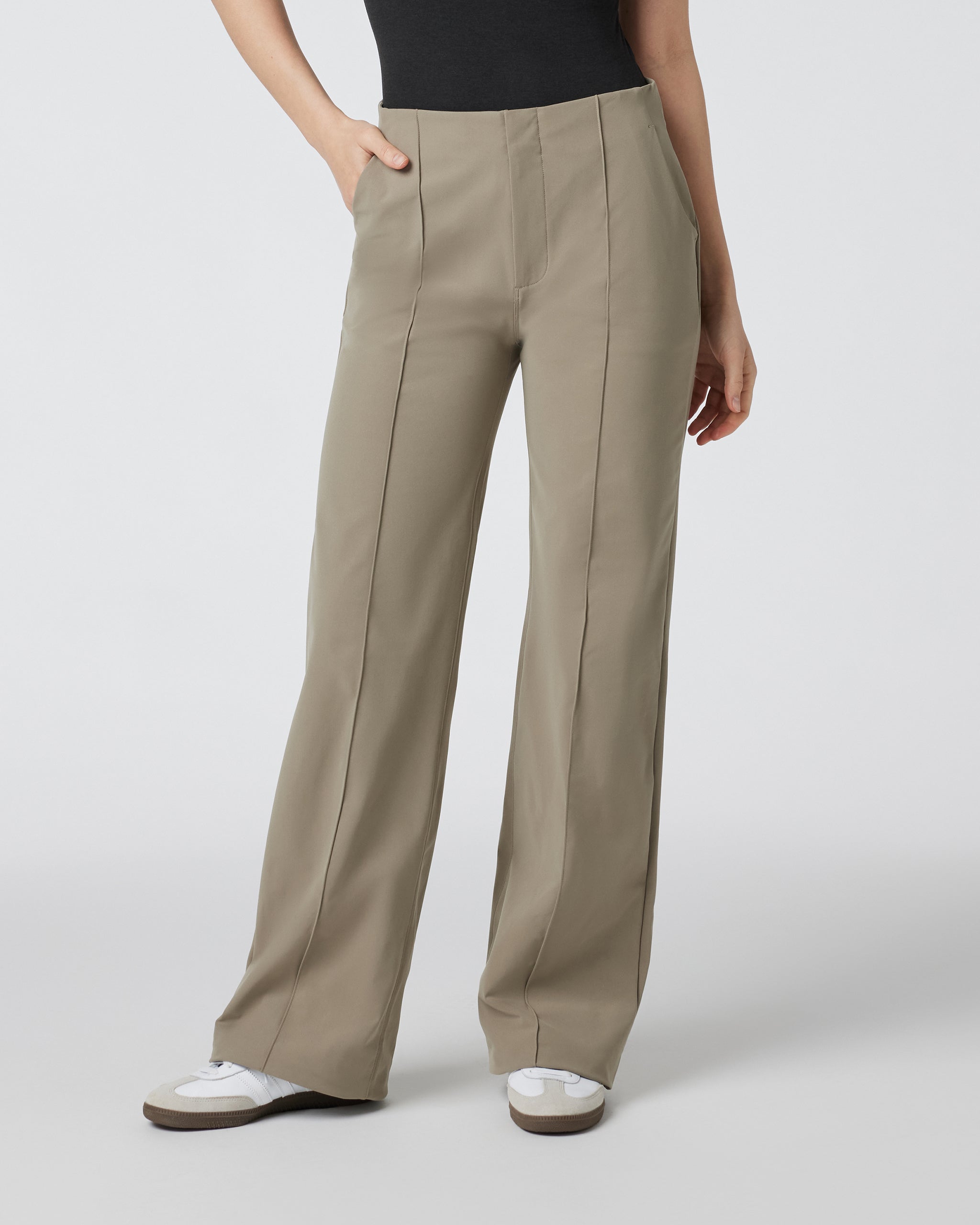 Womens Vuori Meta™ Wideleg Pant - Long | Taupe