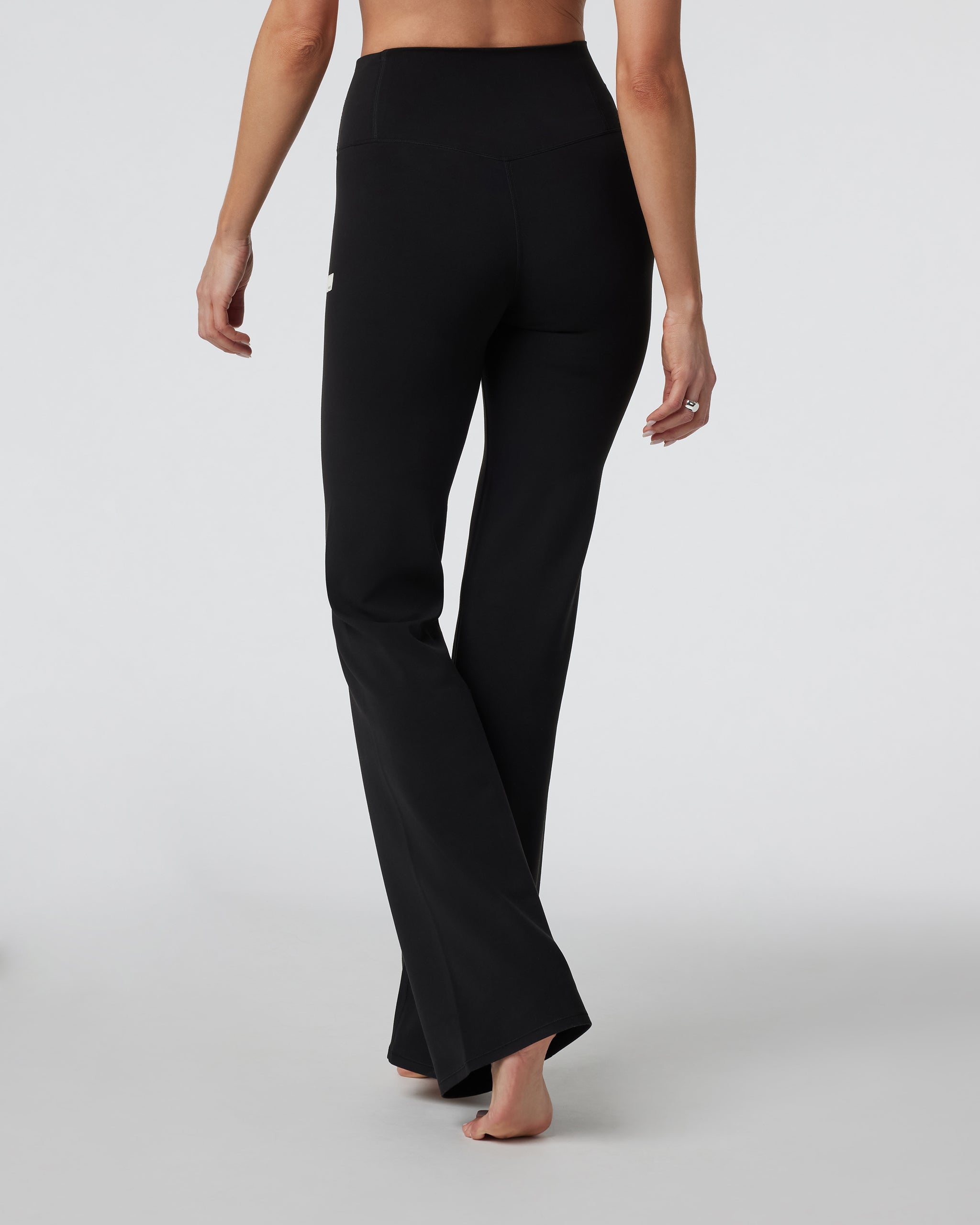 Vuori AllTheFeels™ Bootcut-Long | Black - Image 3