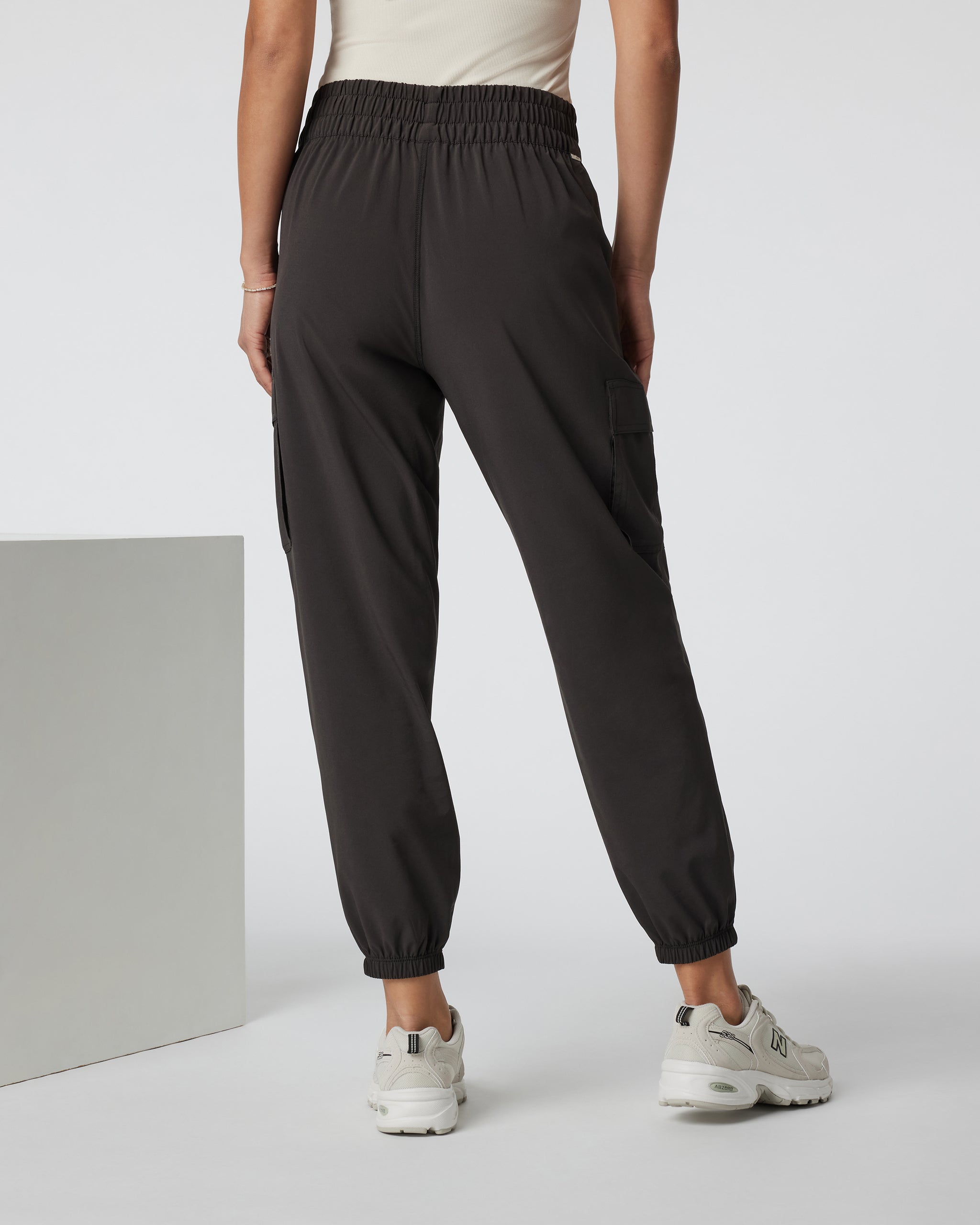 Villa Cargo Jogger | Dark Java - Image 3