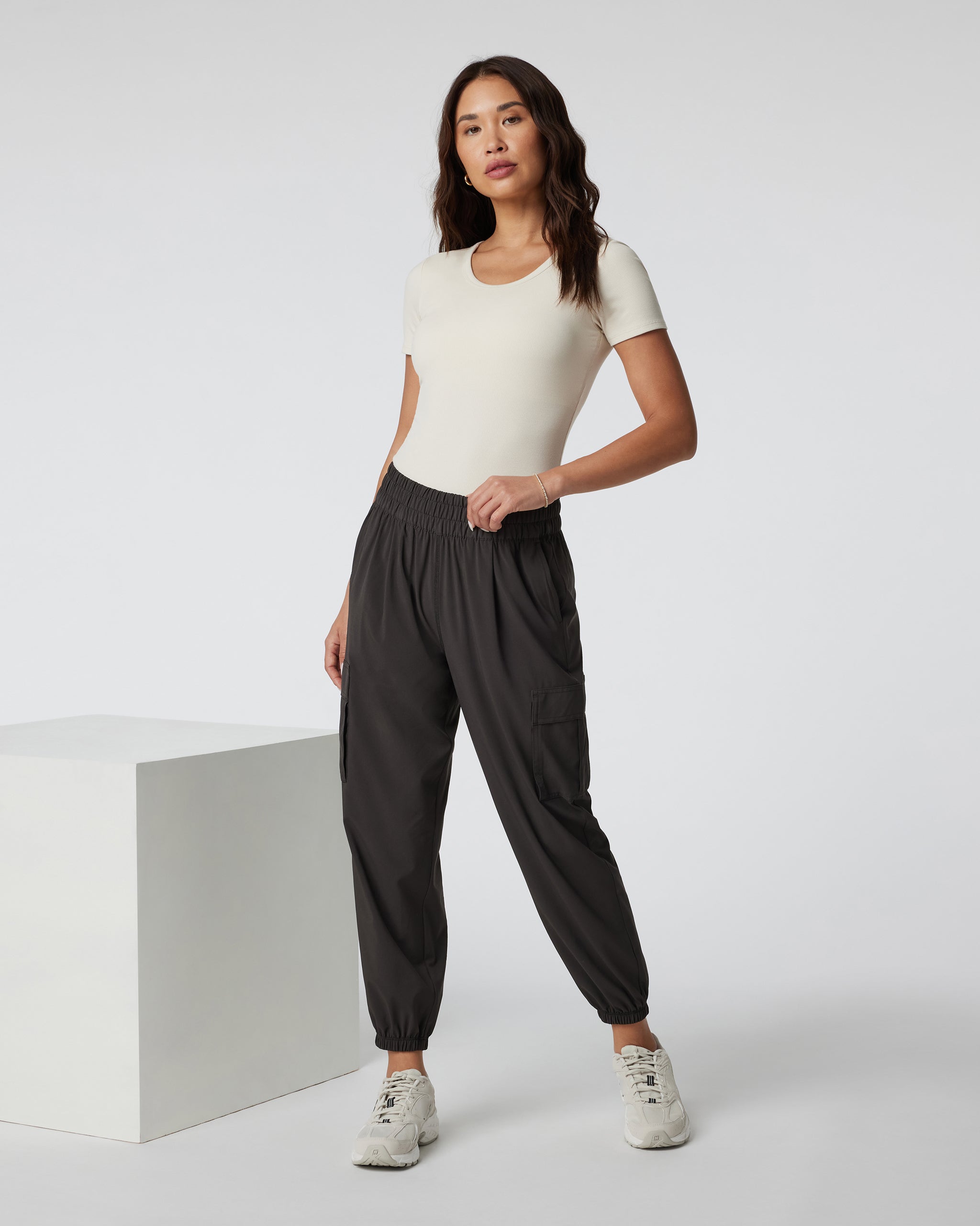Villa Cargo Jogger | Dark Java - Image 2