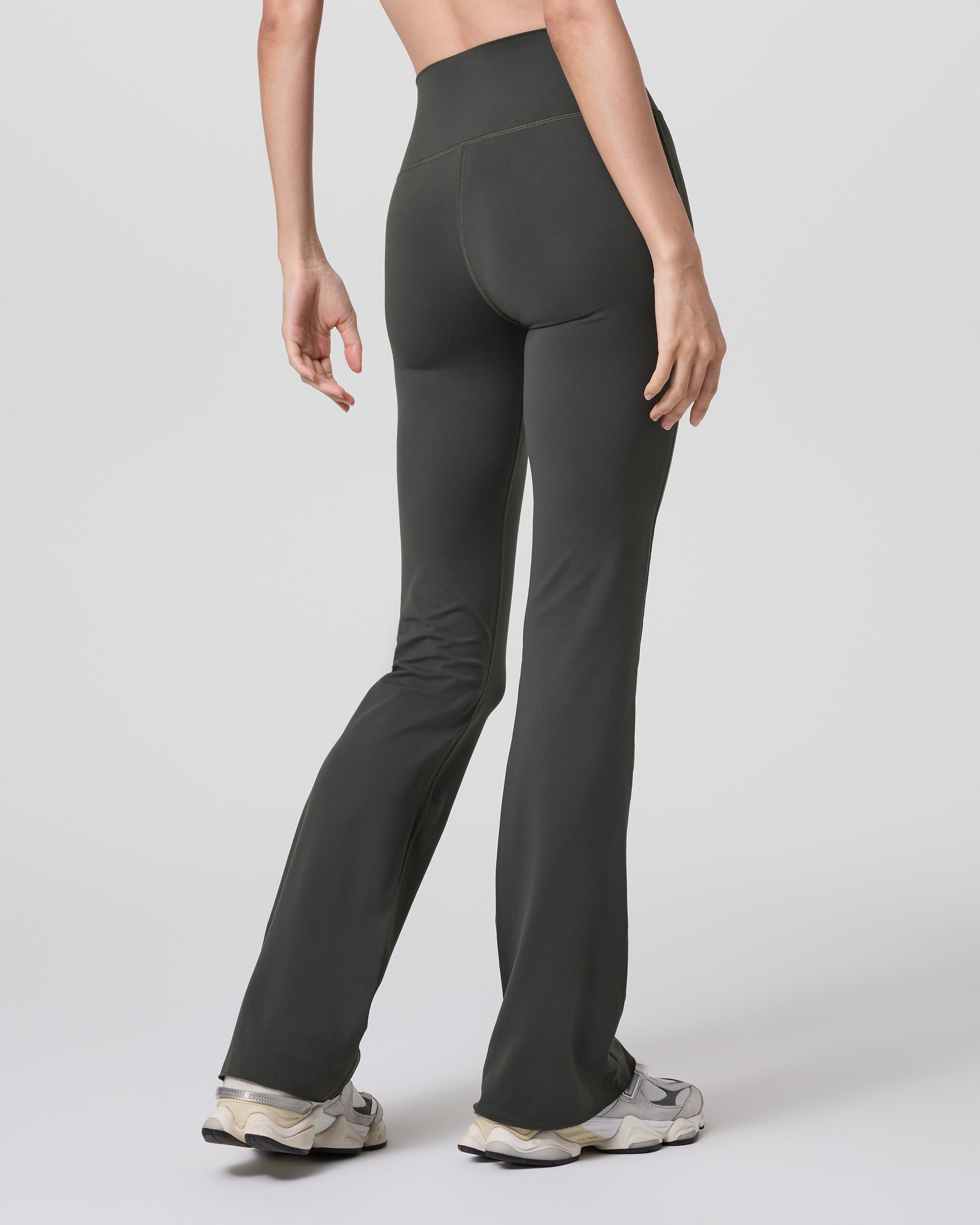 Halo Slim Flare Pant | Kale - Image 3