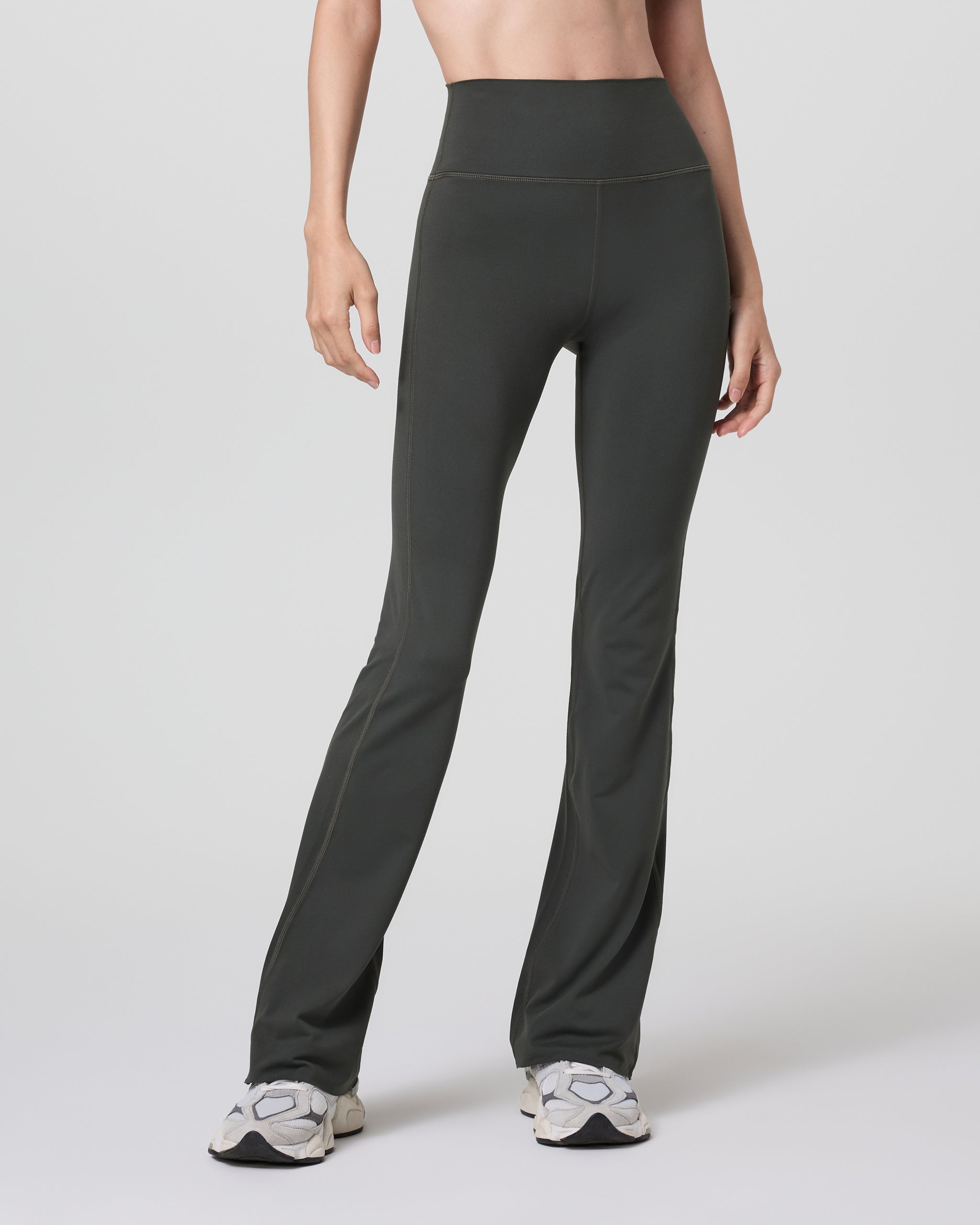 Halo Slim Flare Pant | Kale - Image 4