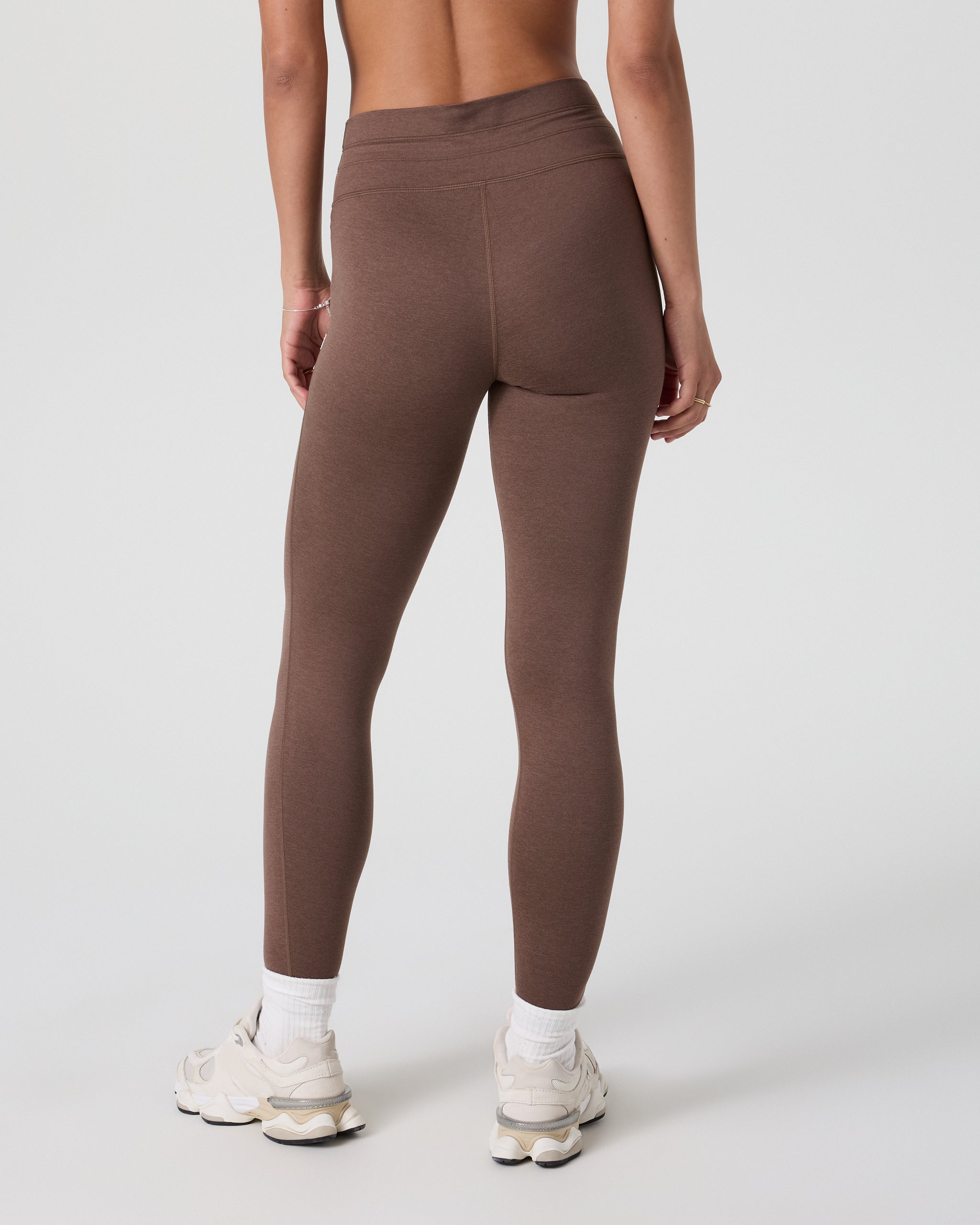 Halo Vintage Legging | Chocolate Milk Heather - Image 4