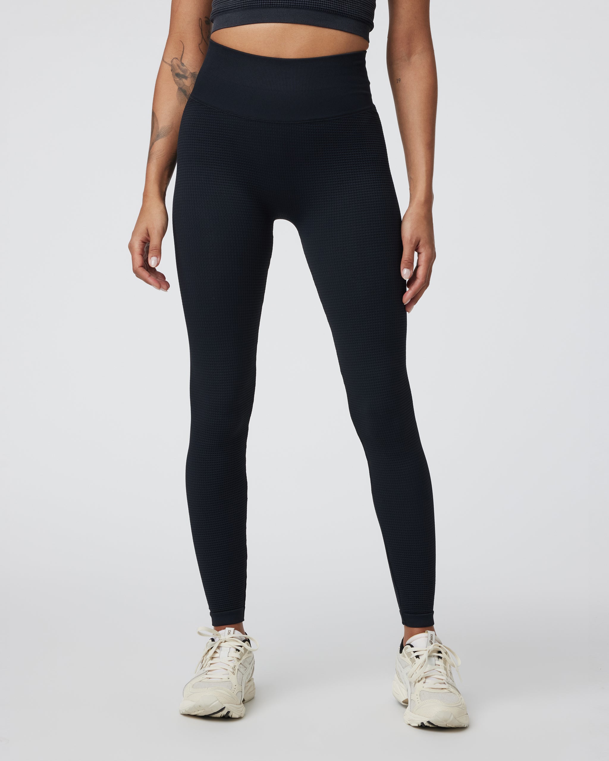 Waffle Seamless Legging | Black - Image 3