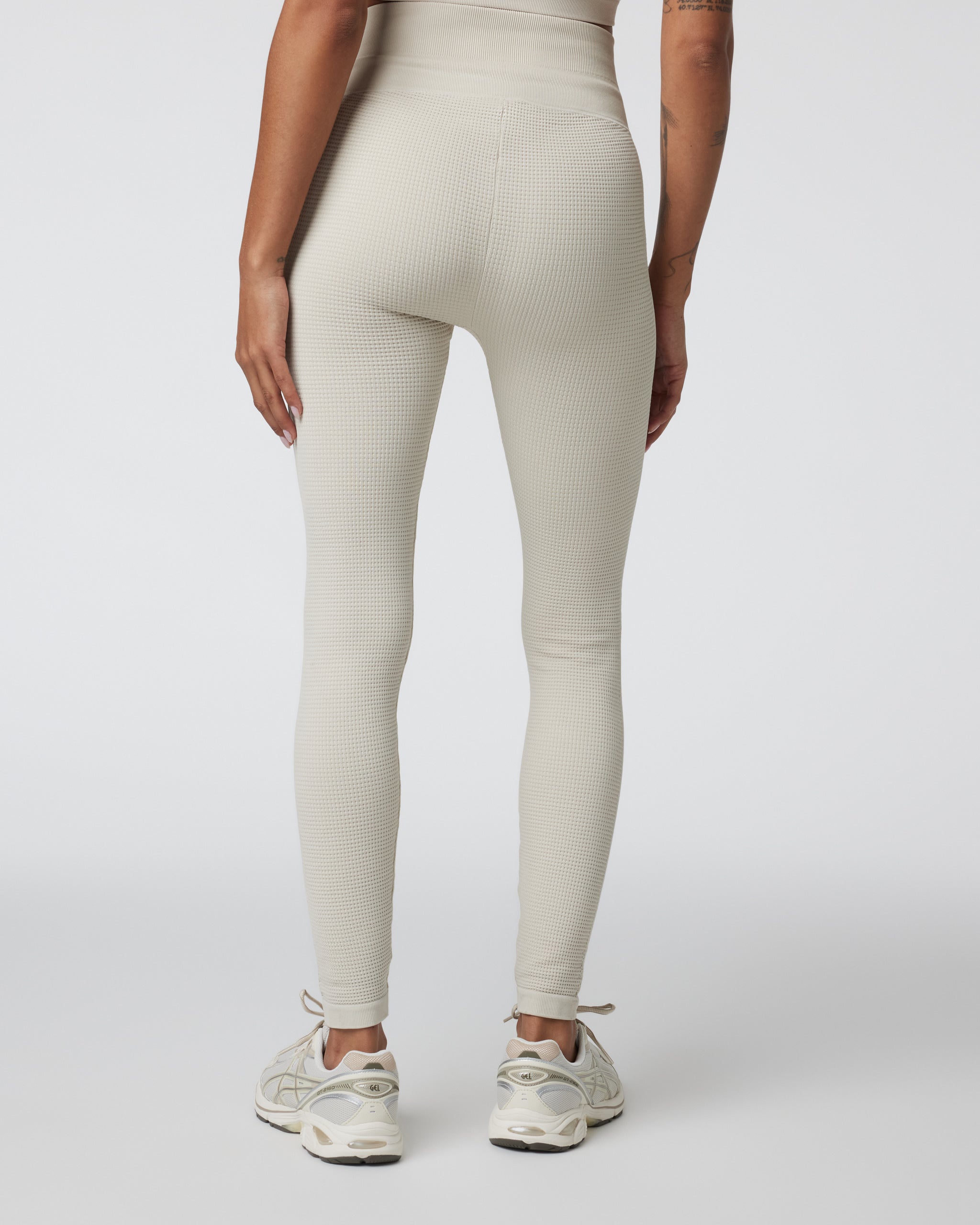 Waffle Seamless Legging | Ecru - Image 3