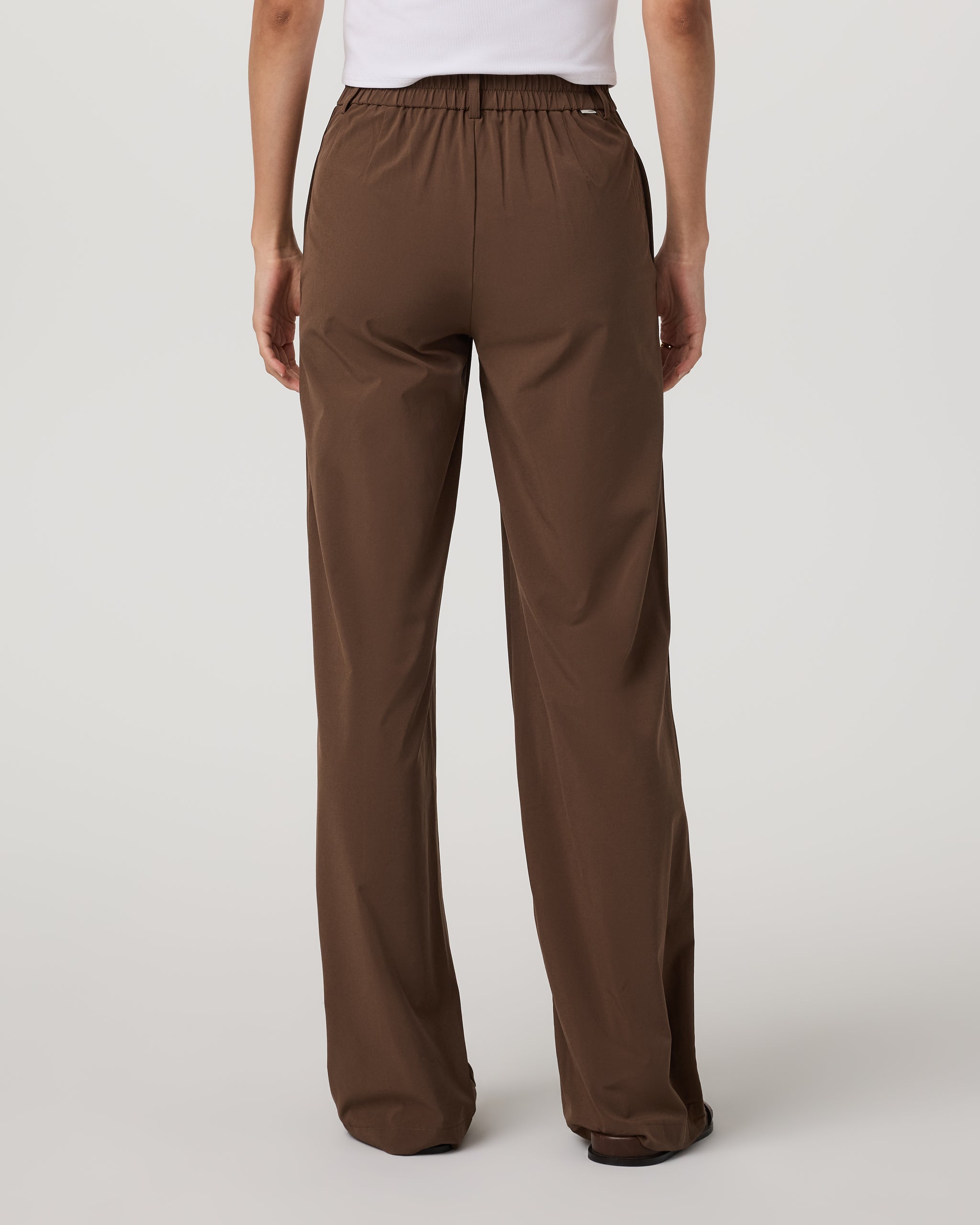 Villa Trouser-Short | Espresso - Image 4