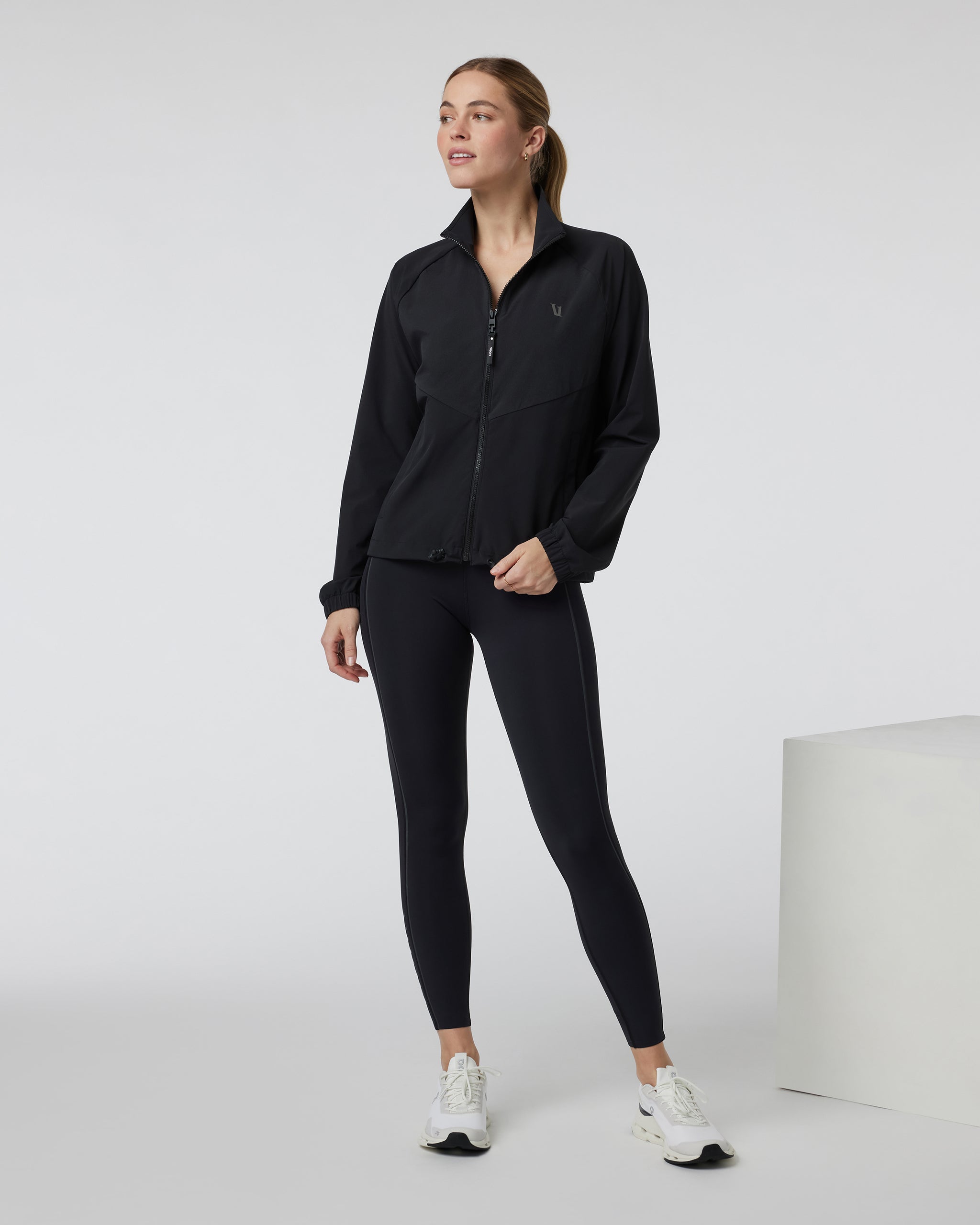 Spectra Run Legging | Black - Image 4