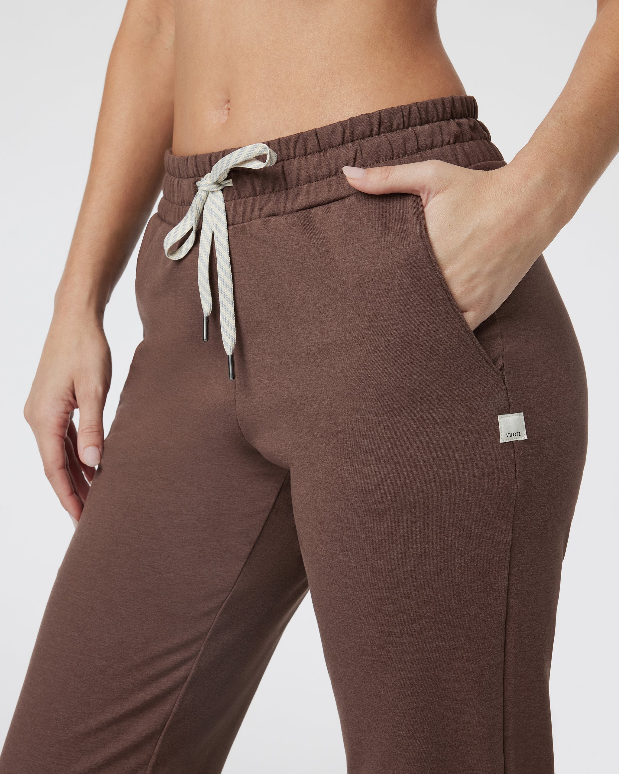 Granite Performance Jogger | Chocolate Milk Heather - Image 4
