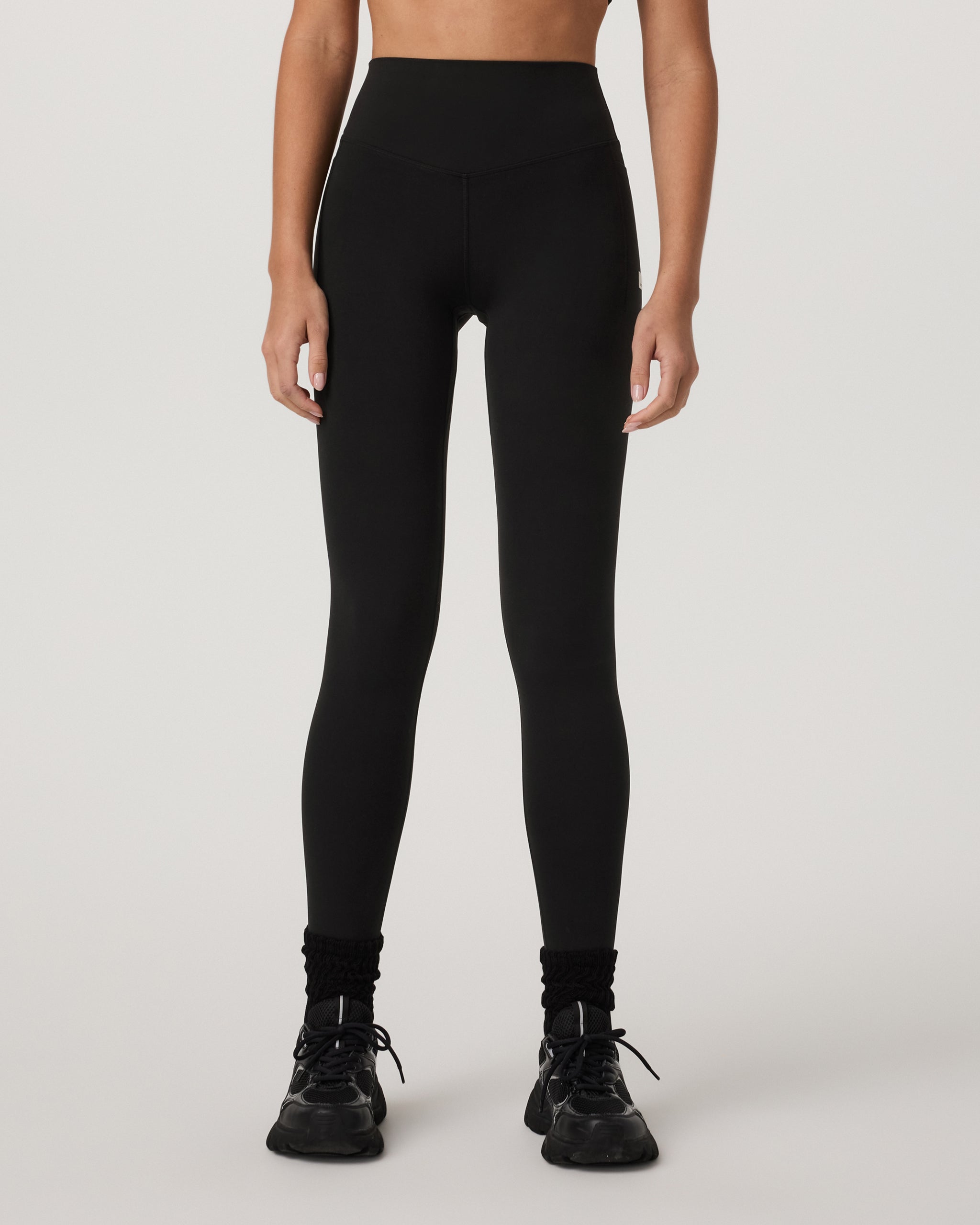 Vuori AllTheForm™ Pocket Legging - Long | Black - Image 2