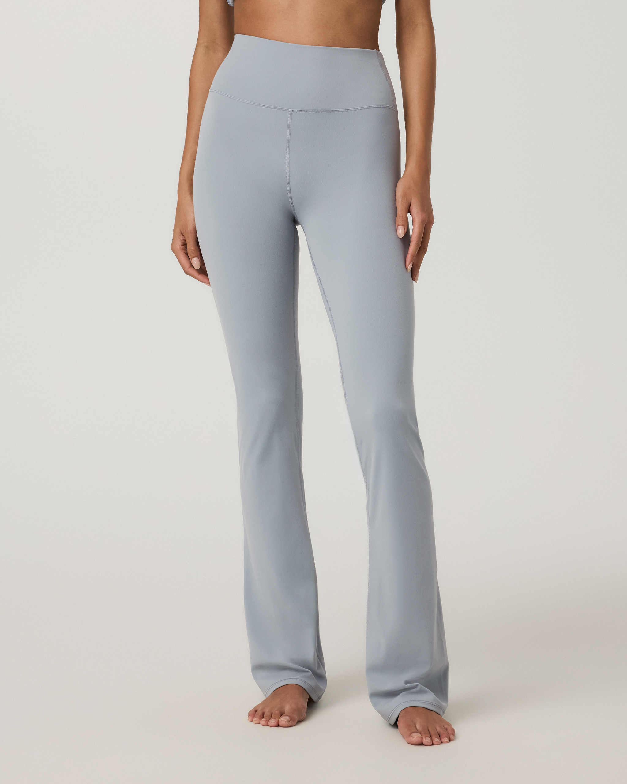 Vuori AllTheFeels™ Slim Flare | Raindrop - Image 5