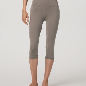 Vuori AllTheFeels™ Crop Legging | Smokey Taupe
