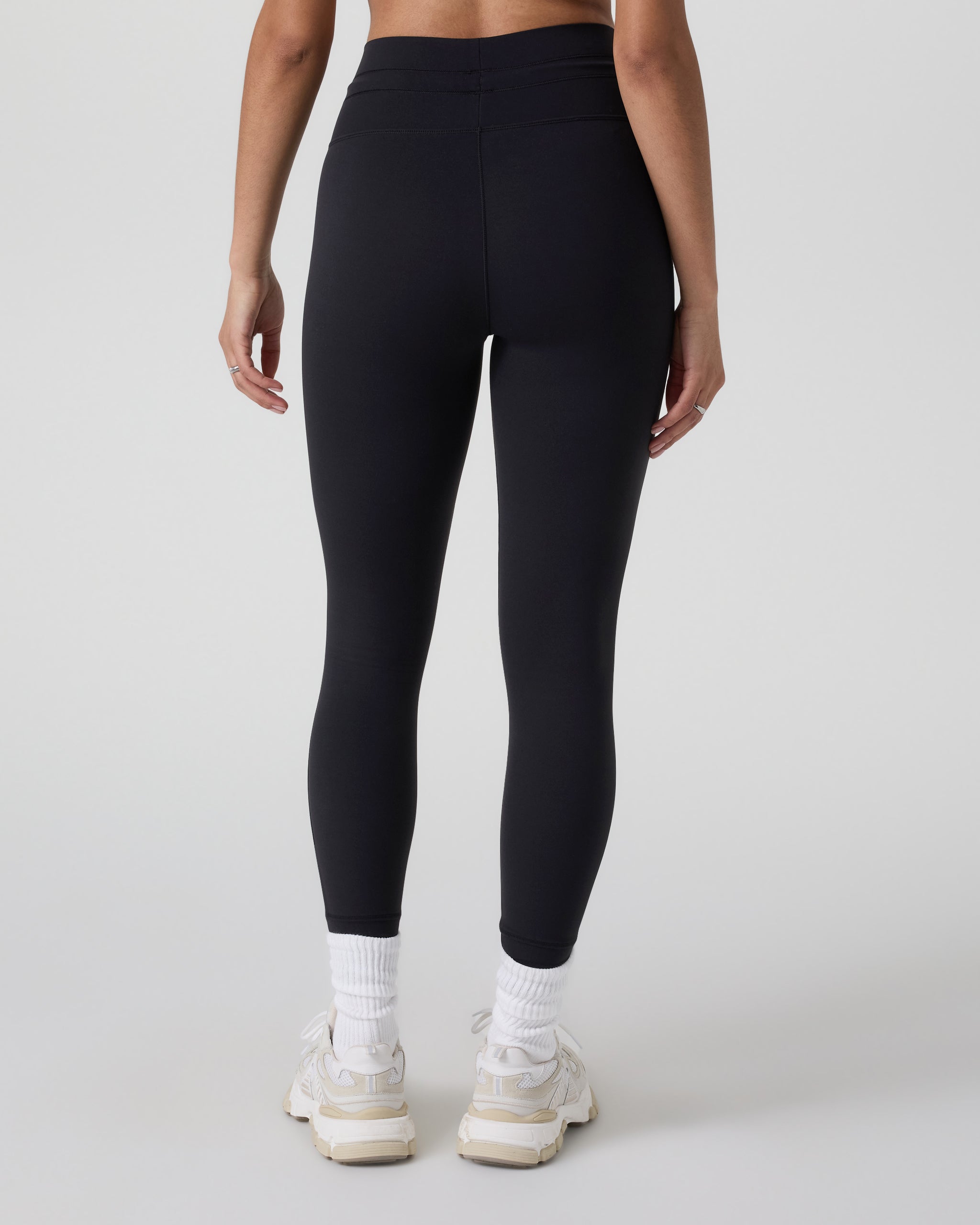 Daily Form Legging | Black - Image 3