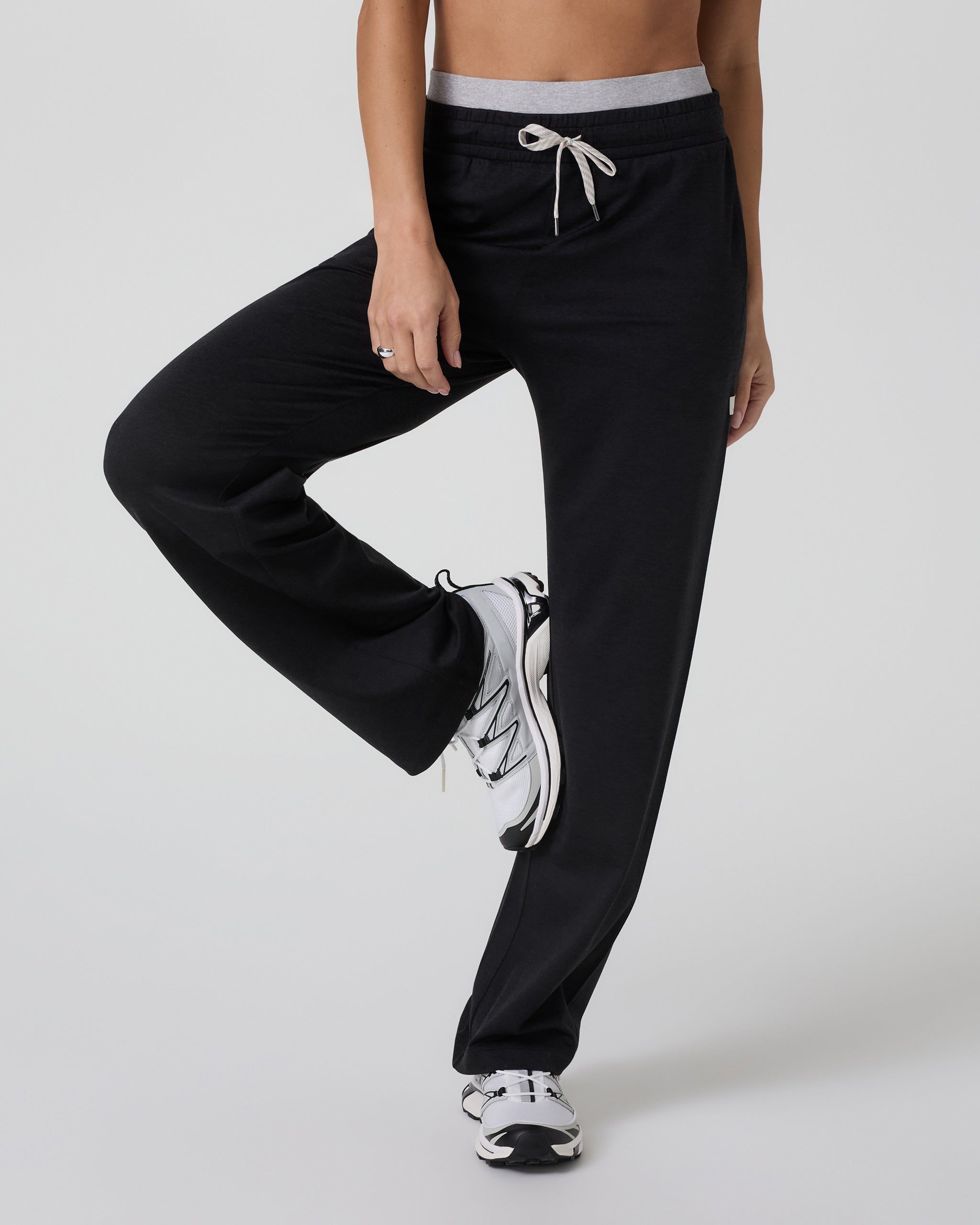 Halo Warm Up Straight Leg Pant | Black Heather - Image 5