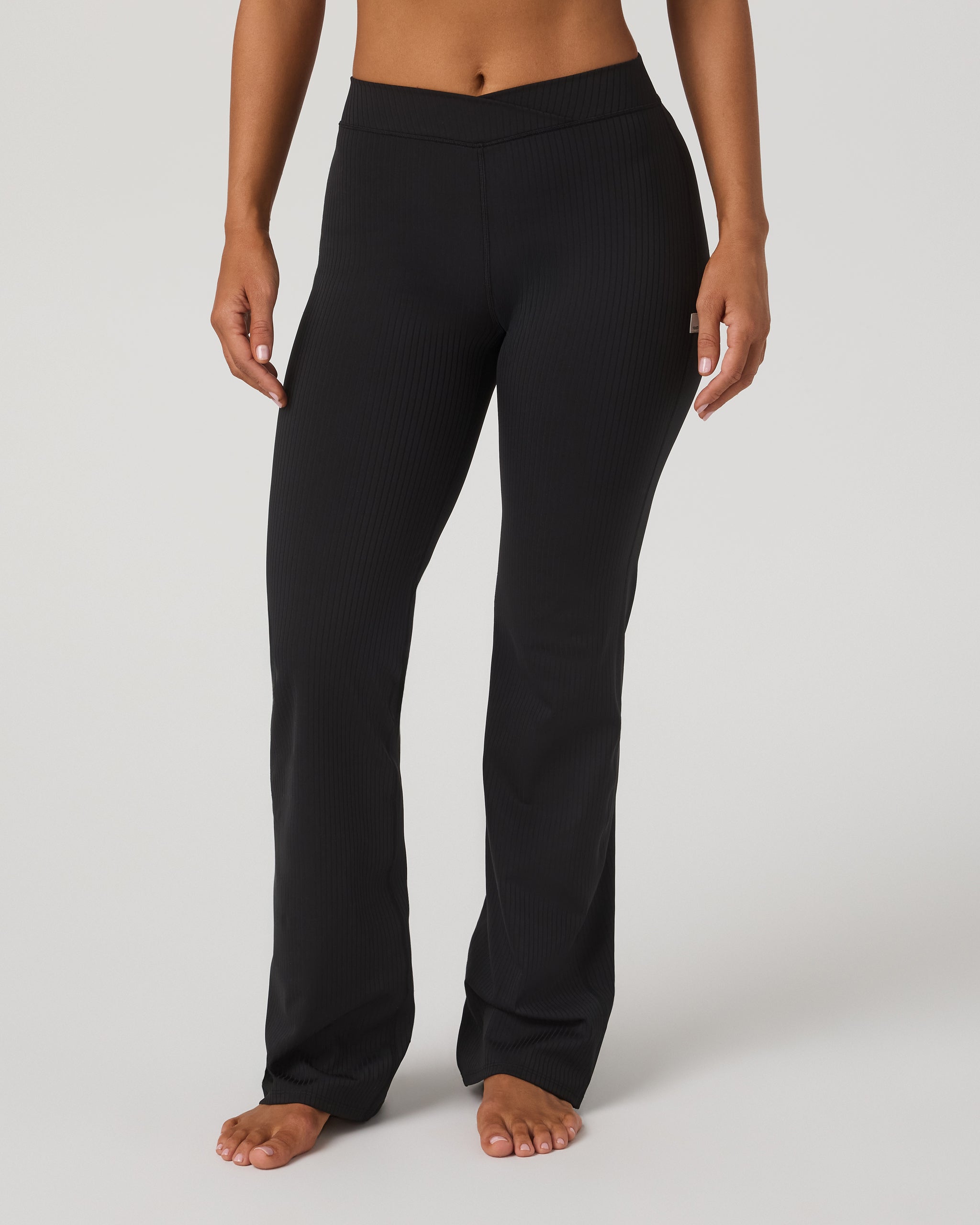 Inversion Rib Slim Flare | Black