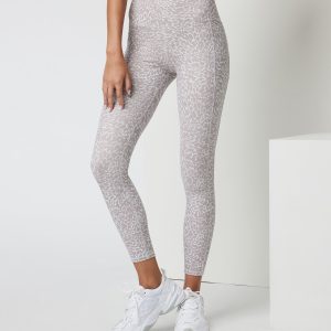 Studio Pocket Legging | Salt Blurred Torrent