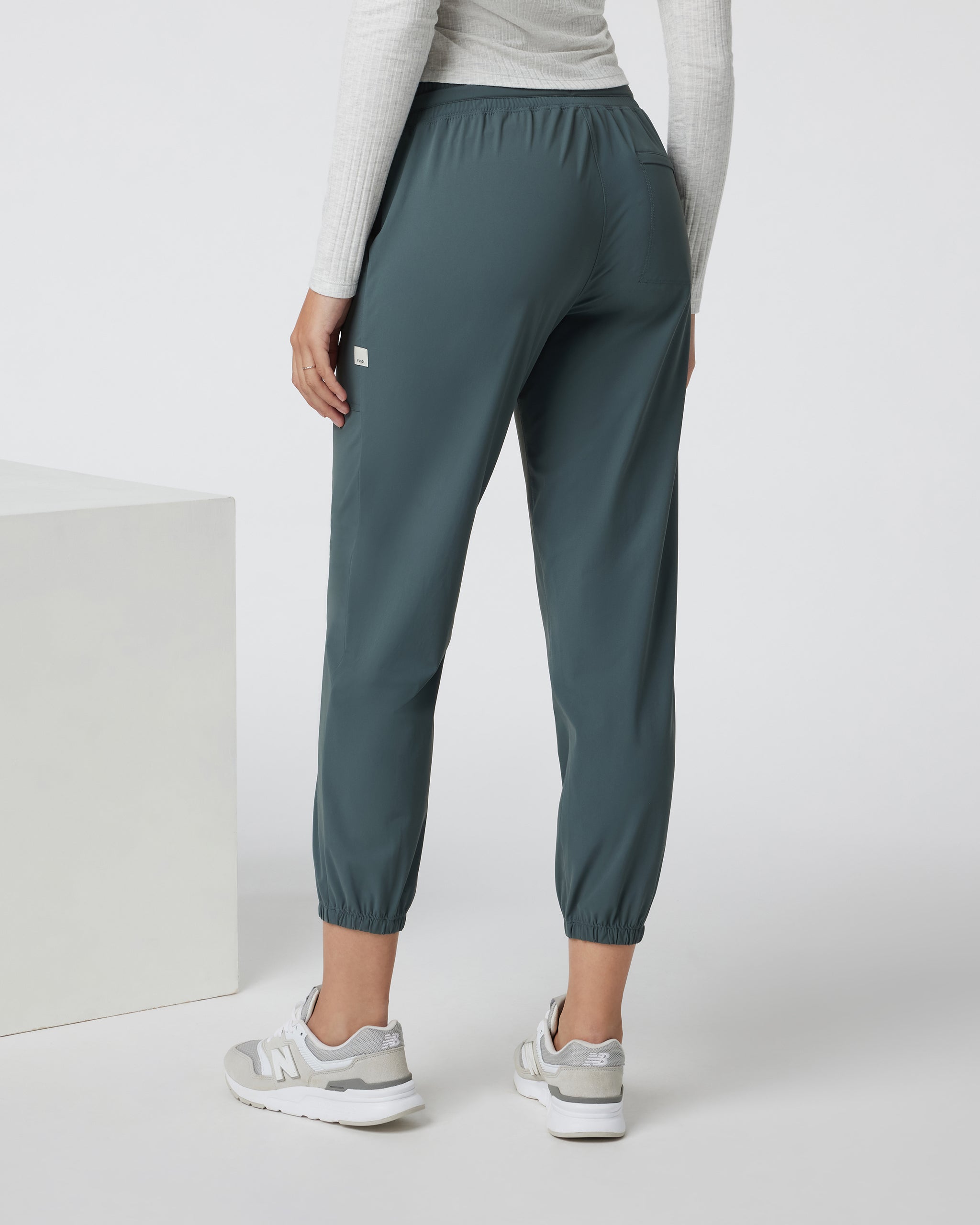 Miles Jogger | Smoked Beryl - Image 3