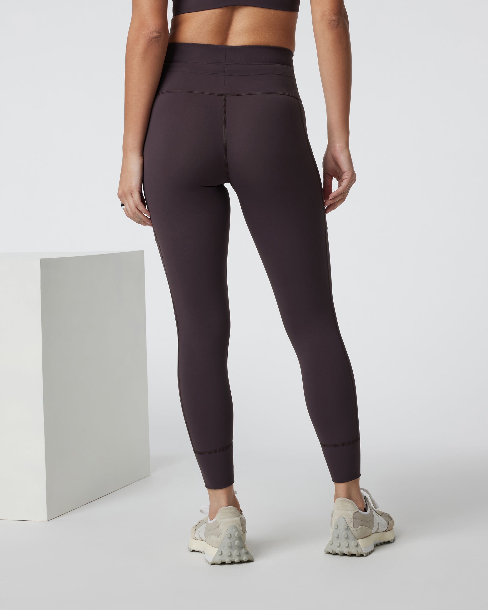 Daily Pocket Legging - Short | Sangria - Image 3