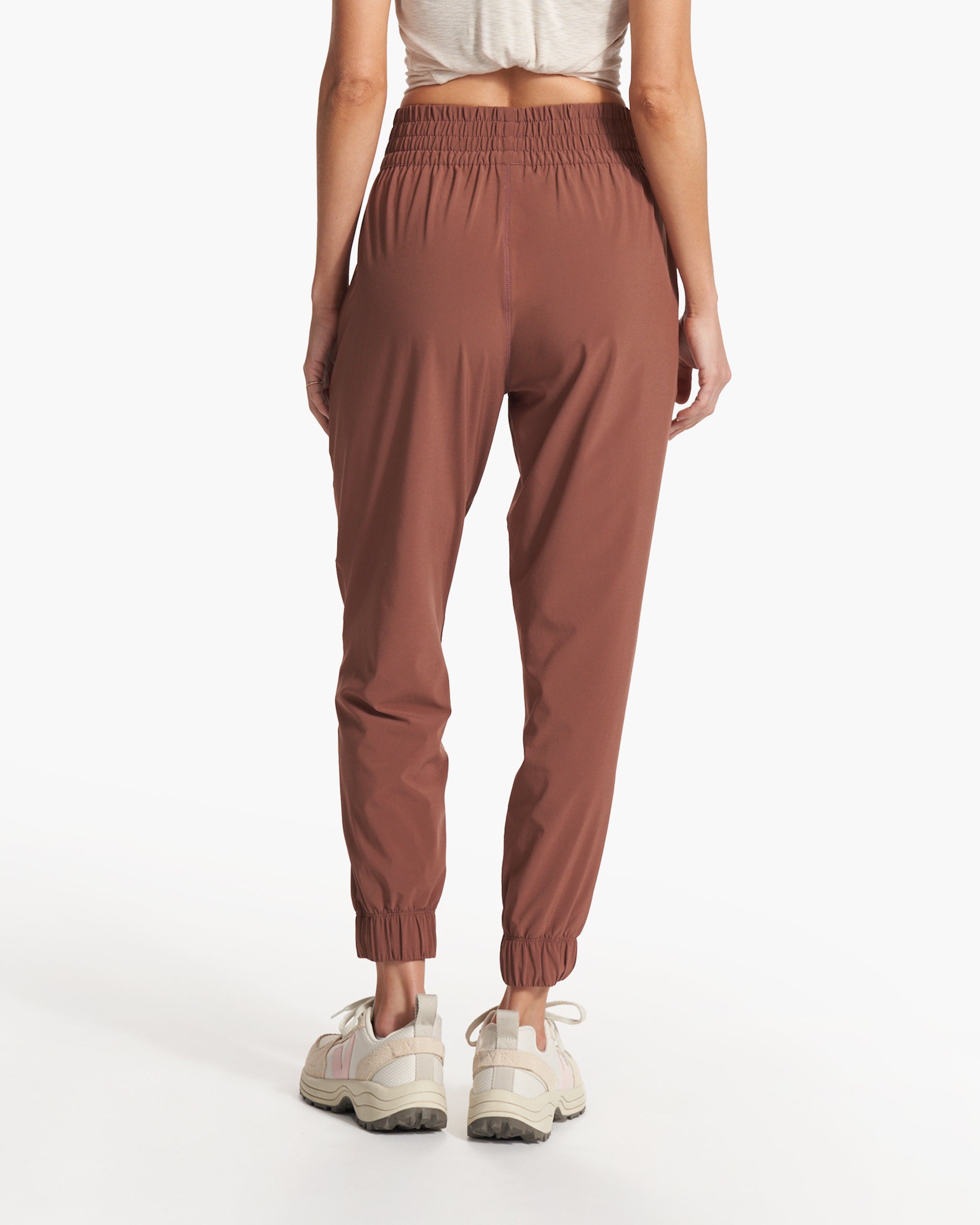 Villa Jogger | Hazelnut - Image 4