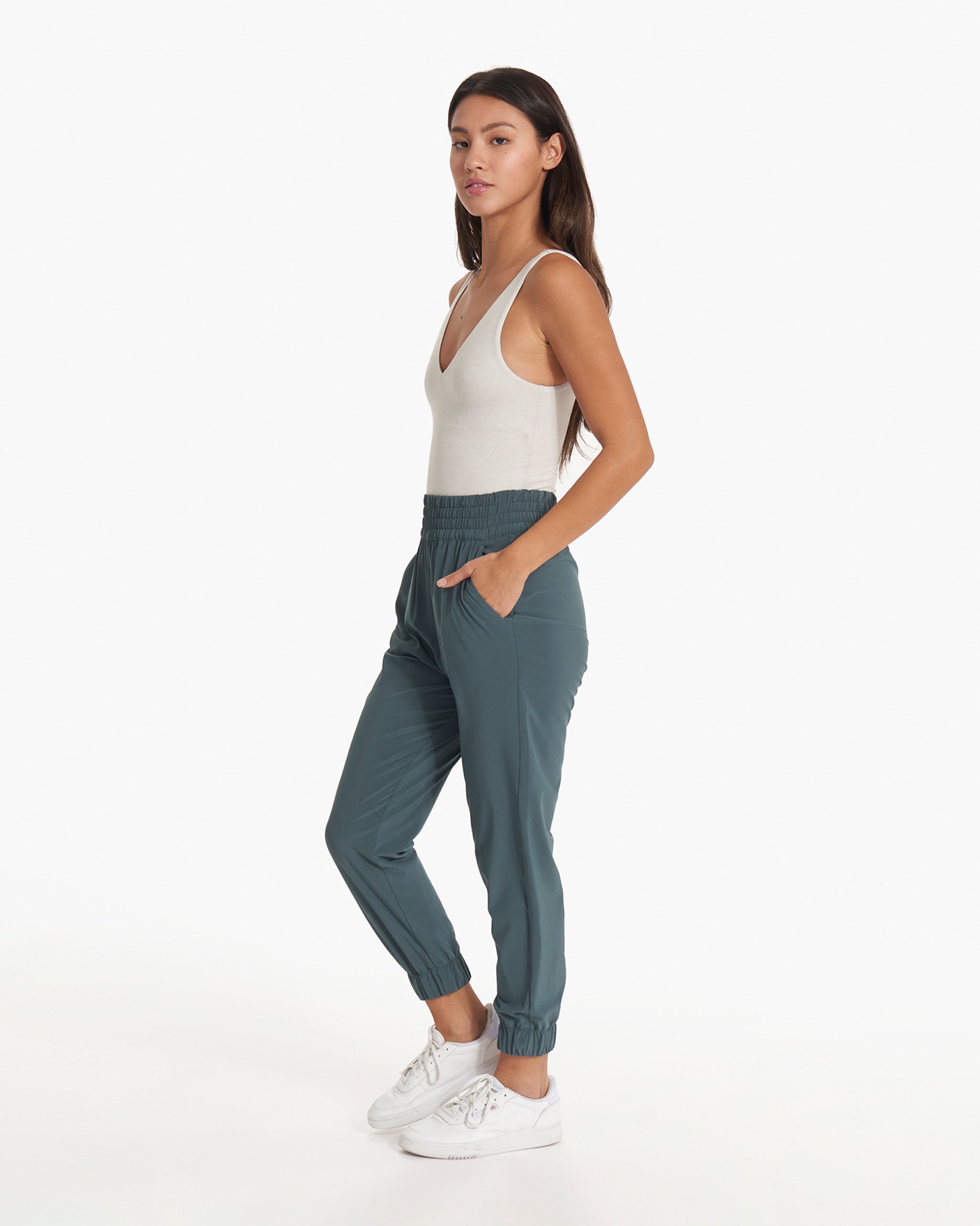 Villa Jogger | Stone - Image 5