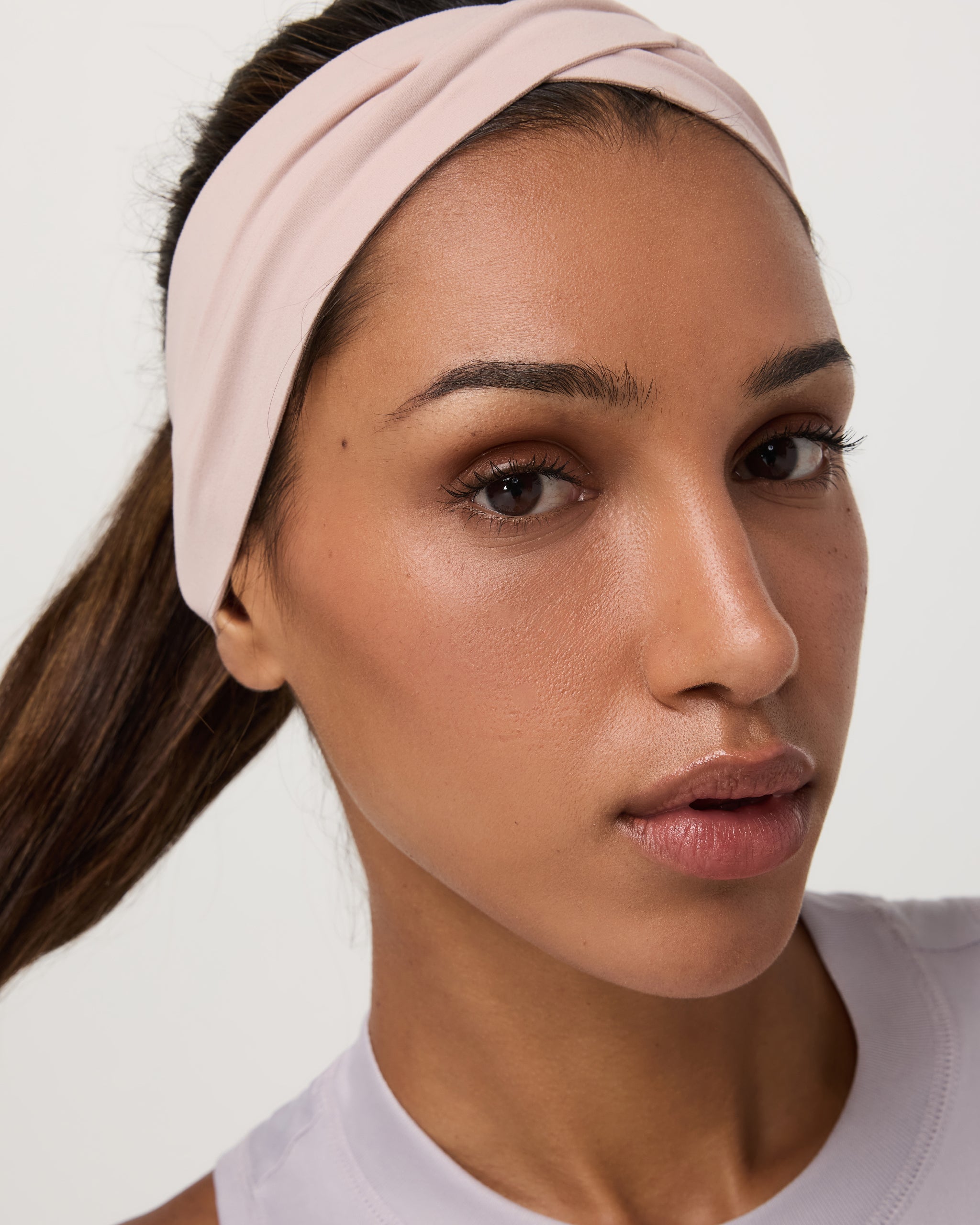 Vuori AllTheForm™ Headband | Vintage Rose - Image 4